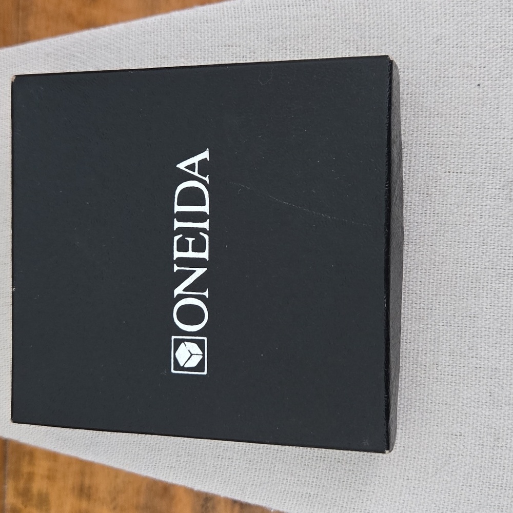 NIB Oneida Rope & Bow Detail Compact Mirror - Picture 4 of 4